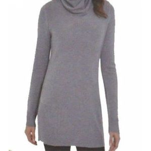 Adrienne Vittadini fitted long grey gray sweater